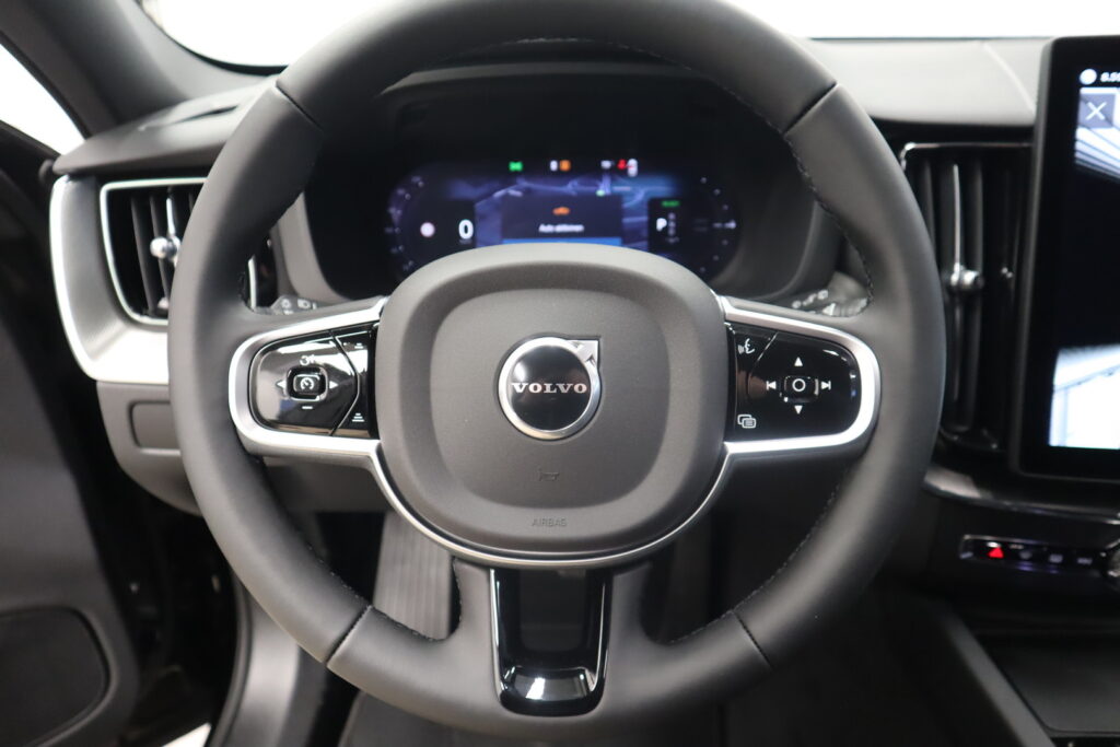 Volvo XC60, image 14