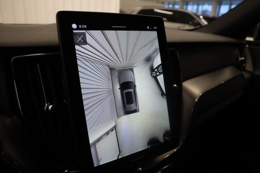 Volvo XC60, image 15