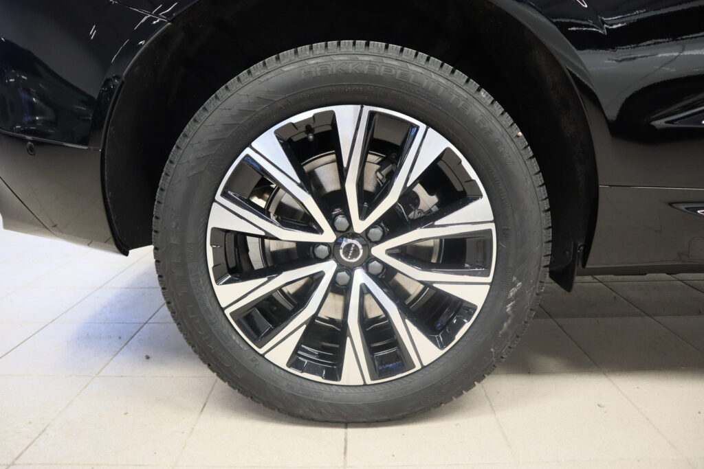 Volvo XC60, image 24