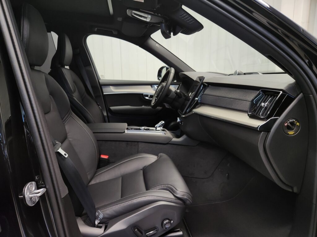 Volvo XC90, image 14
