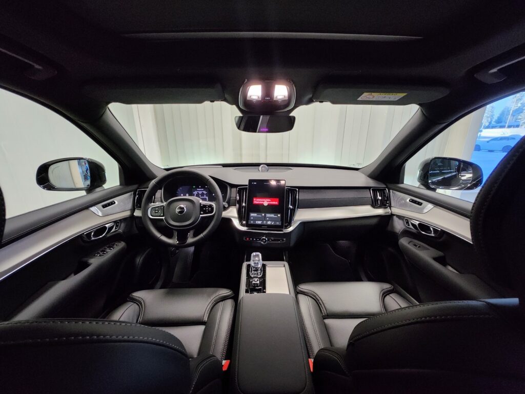 Volvo XC90, image 16