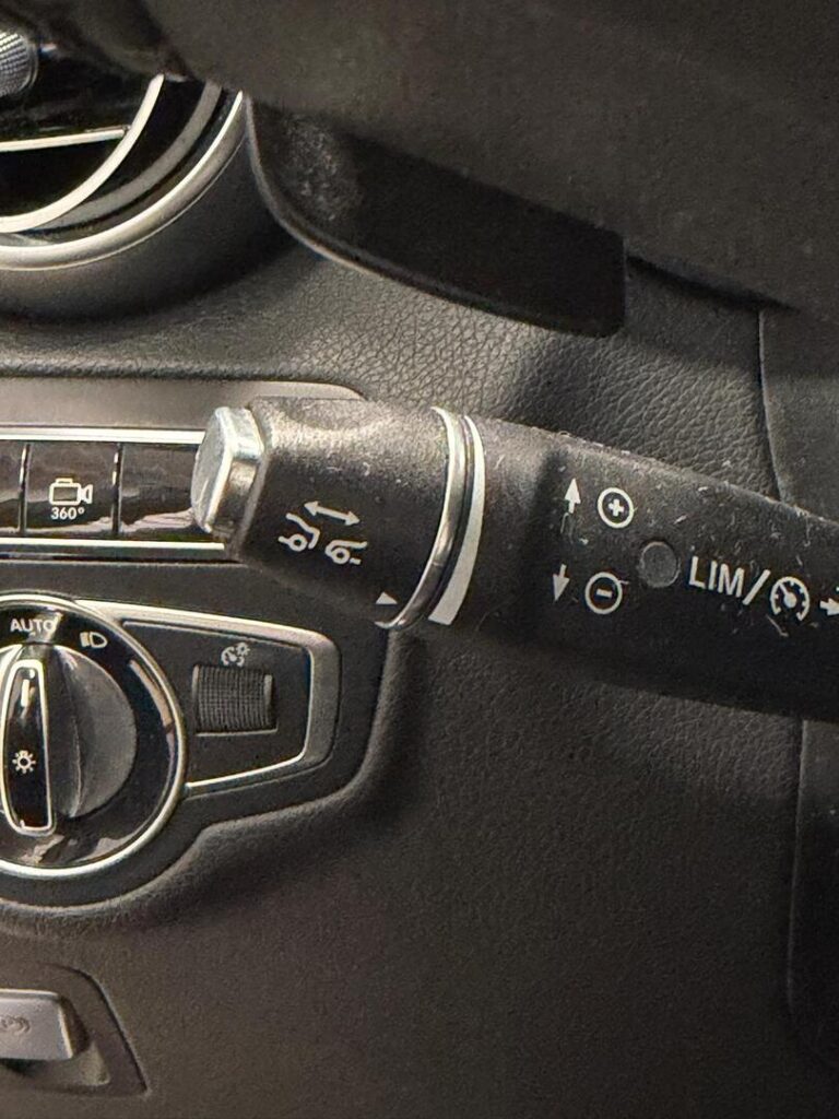 Mercedes-Benz GLC, image 20