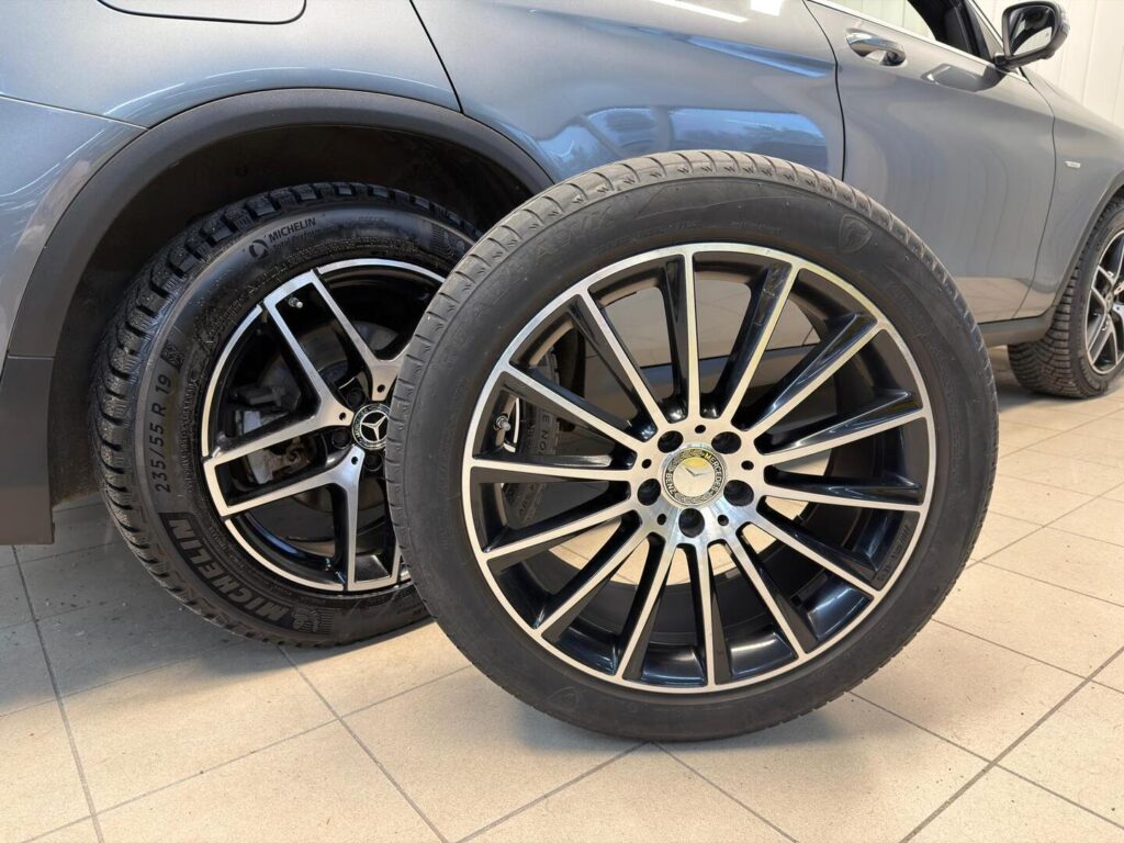 Mercedes-Benz GLC, image 25