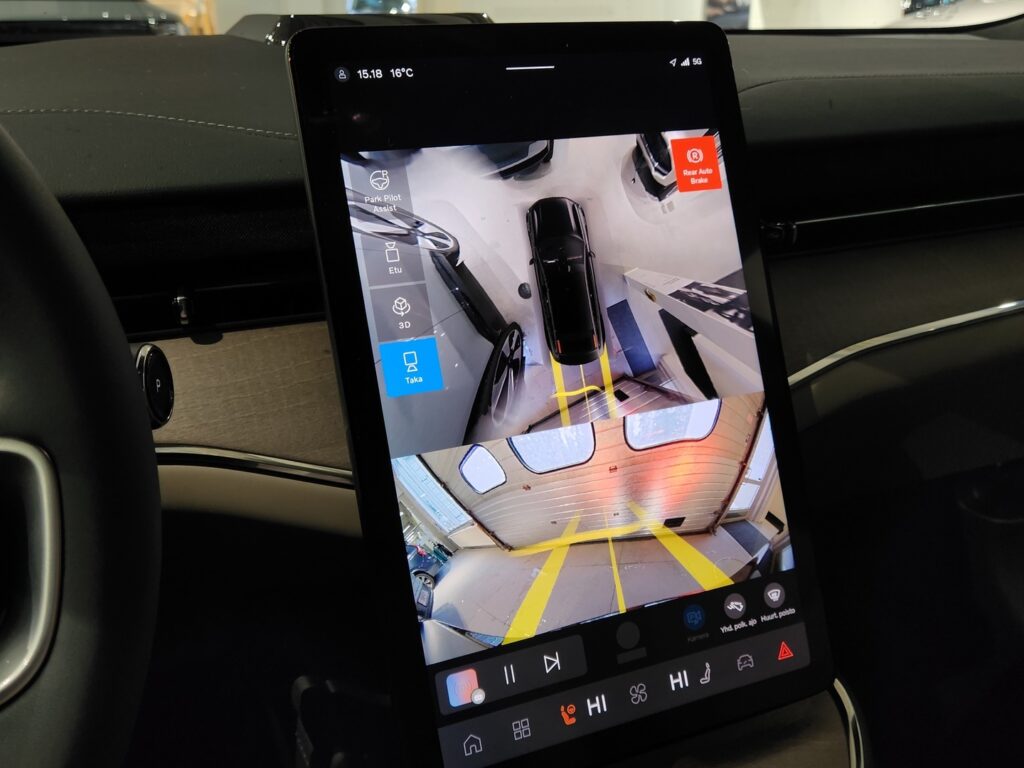 Volvo ES90, image 15