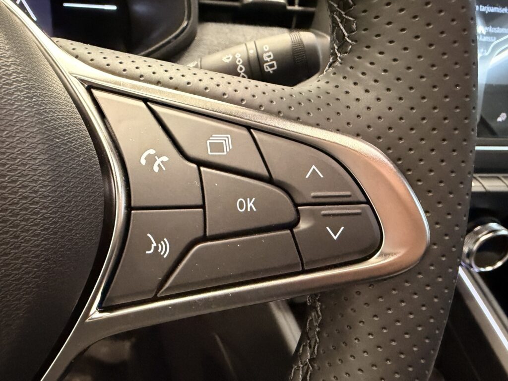 Renault Clio, image 12