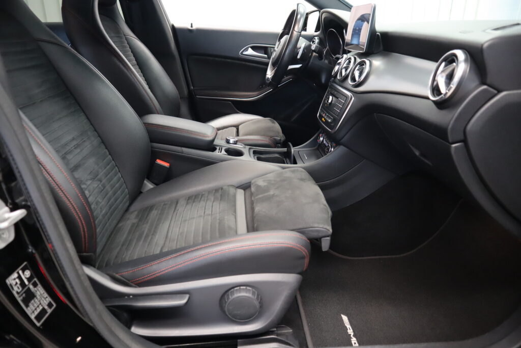 Mercedes-Benz CLA, image 11