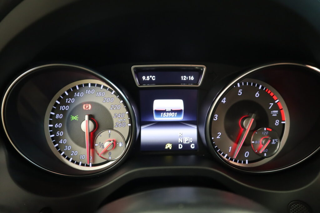 Mercedes-Benz CLA, image 16