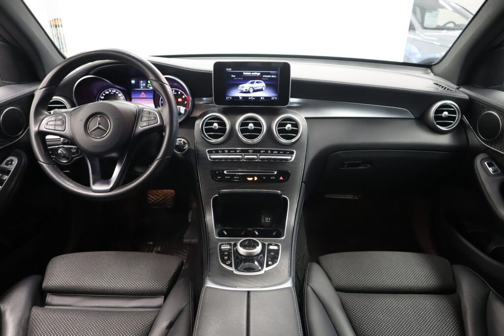 Mercedes-Benz GLC, image 9