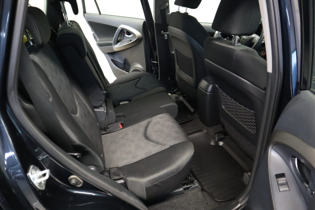 Toyota RAV4, image 10