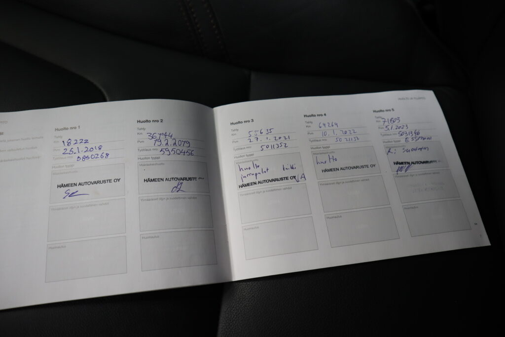 Volvo V60 Cross Country, image 19