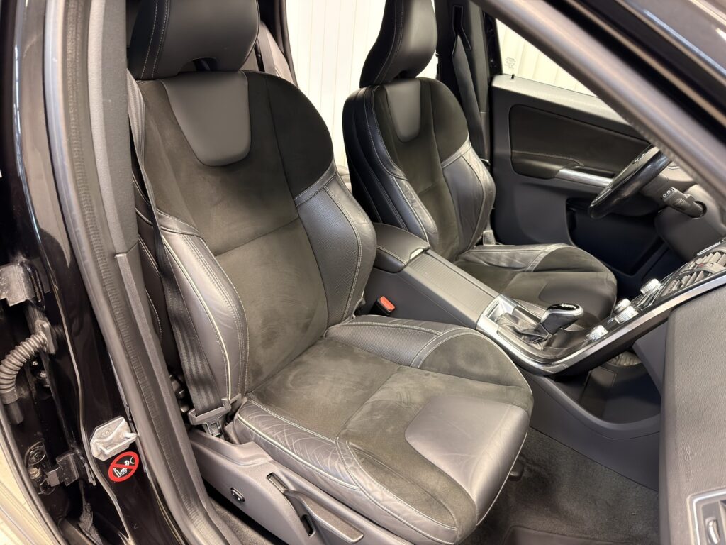 Volvo XC60, image 10