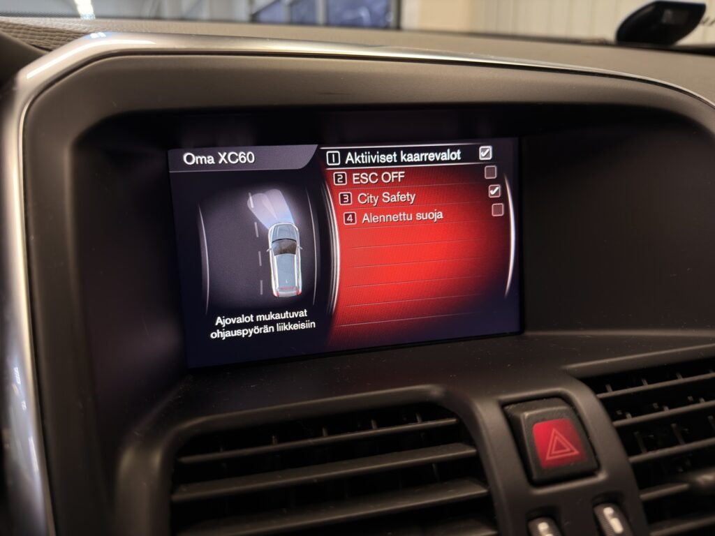 Volvo XC60, image 16