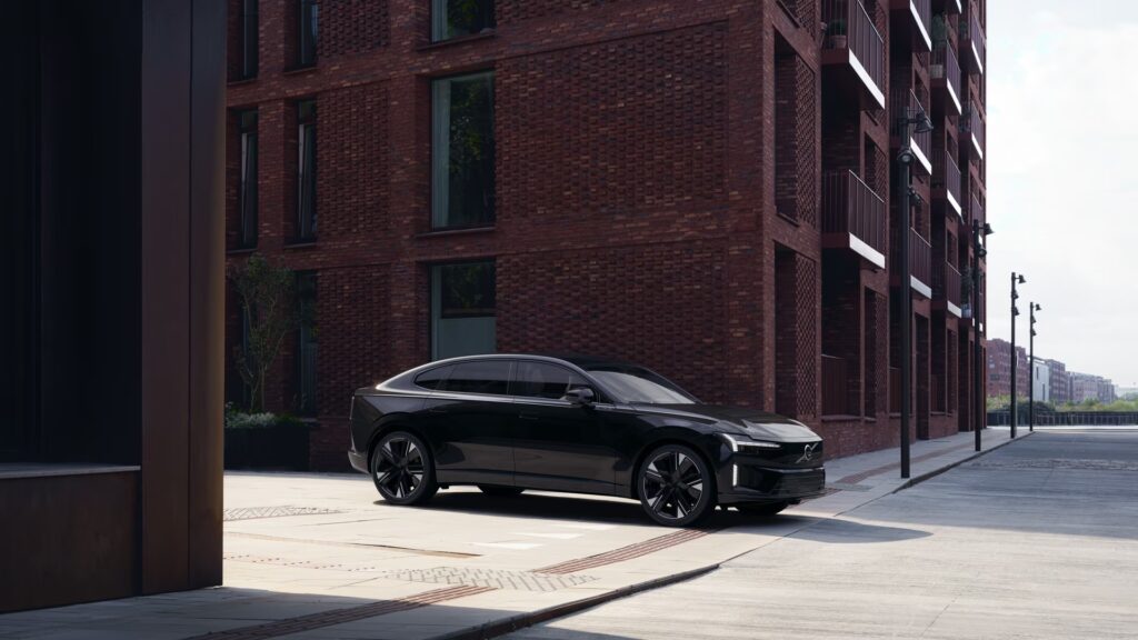 Volvo ES90, image 1