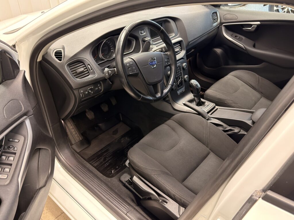 Volvo V40, image 5