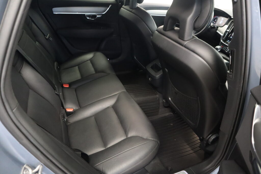 Volvo V90, image 12