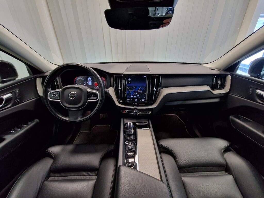 VOLVO XC60, image 11
