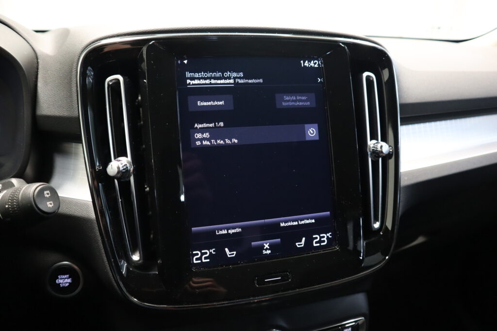 Volvo XC40, image 19