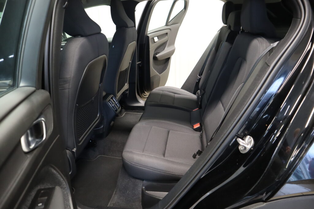 Volvo XC40, image 24