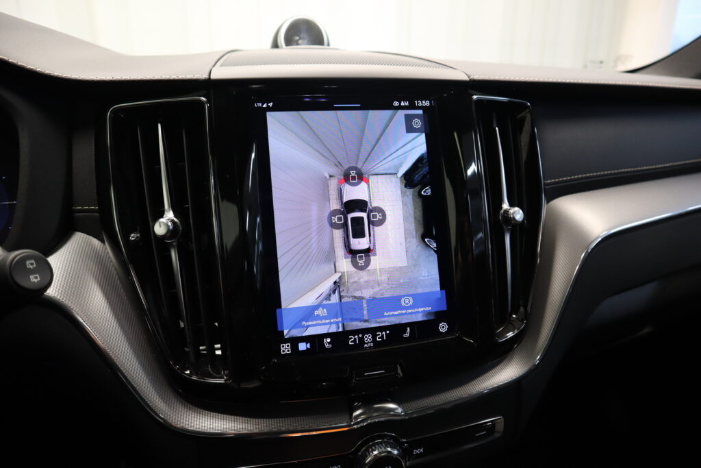 Volvo XC60, image 15