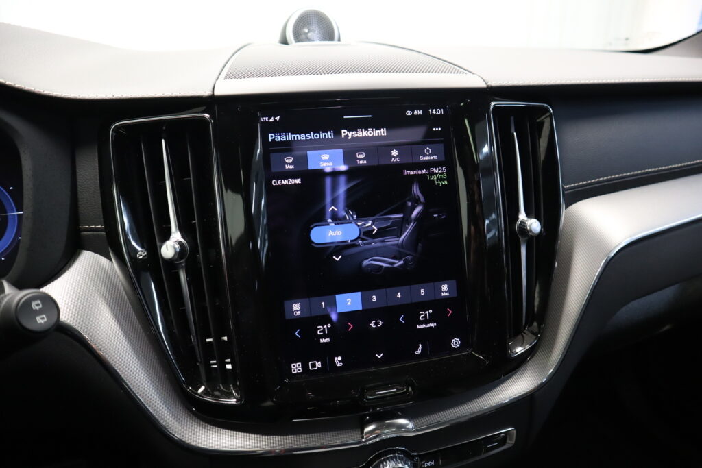 Volvo XC60, image 25