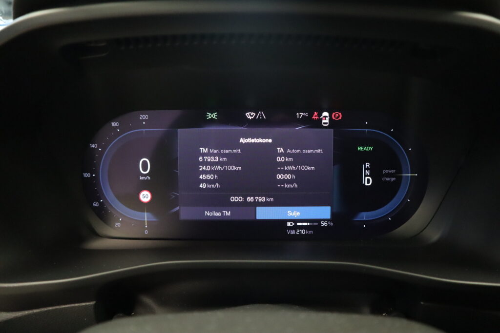 Volvo XC40, image 14