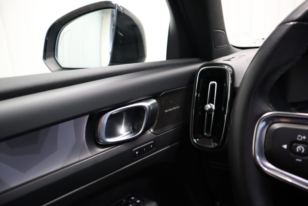 Volvo XC40, image 26