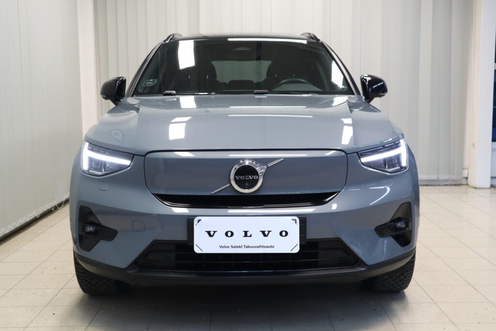 Volvo XC40, image 3