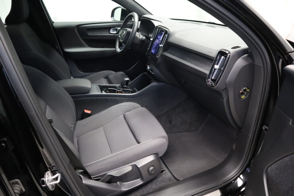 Volvo C40, image 12