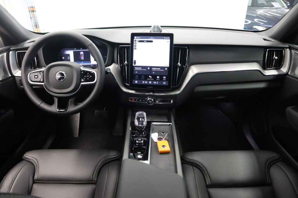 Volvo XC60, image 7