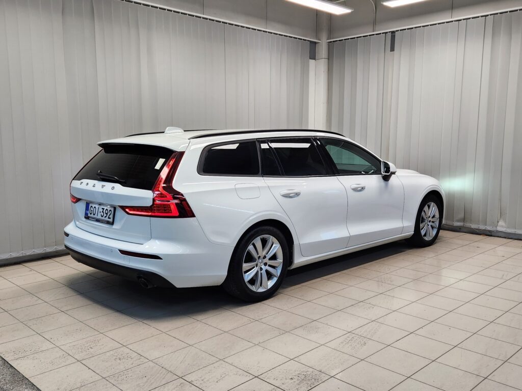 Volvo V60, image 5