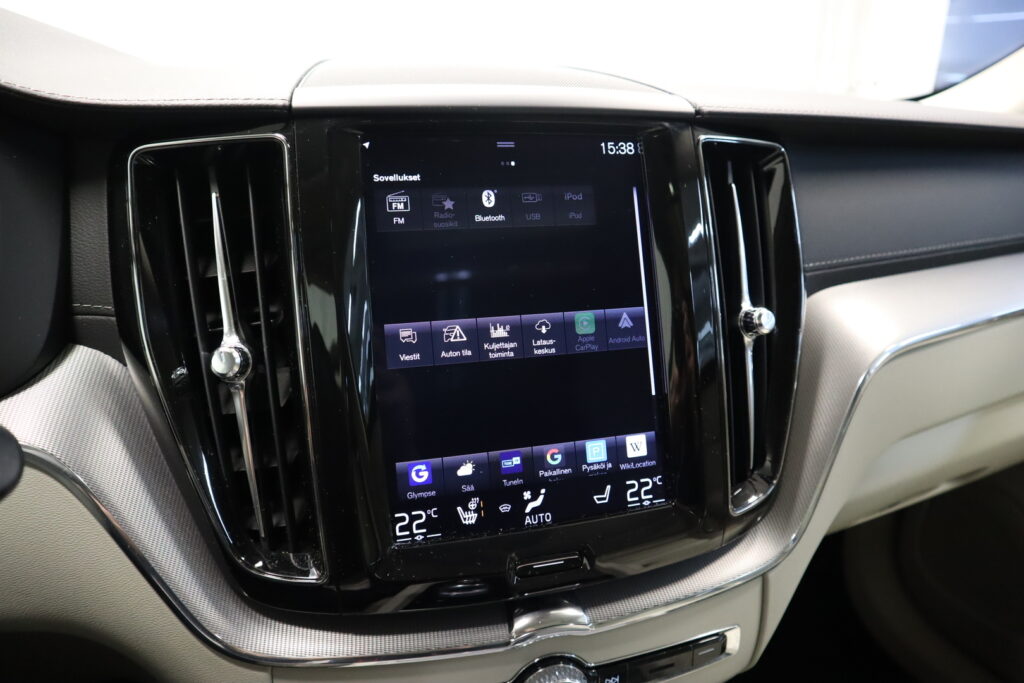 Volvo XC60, image 15