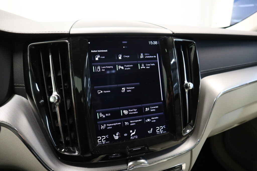 Volvo XC60, image 16