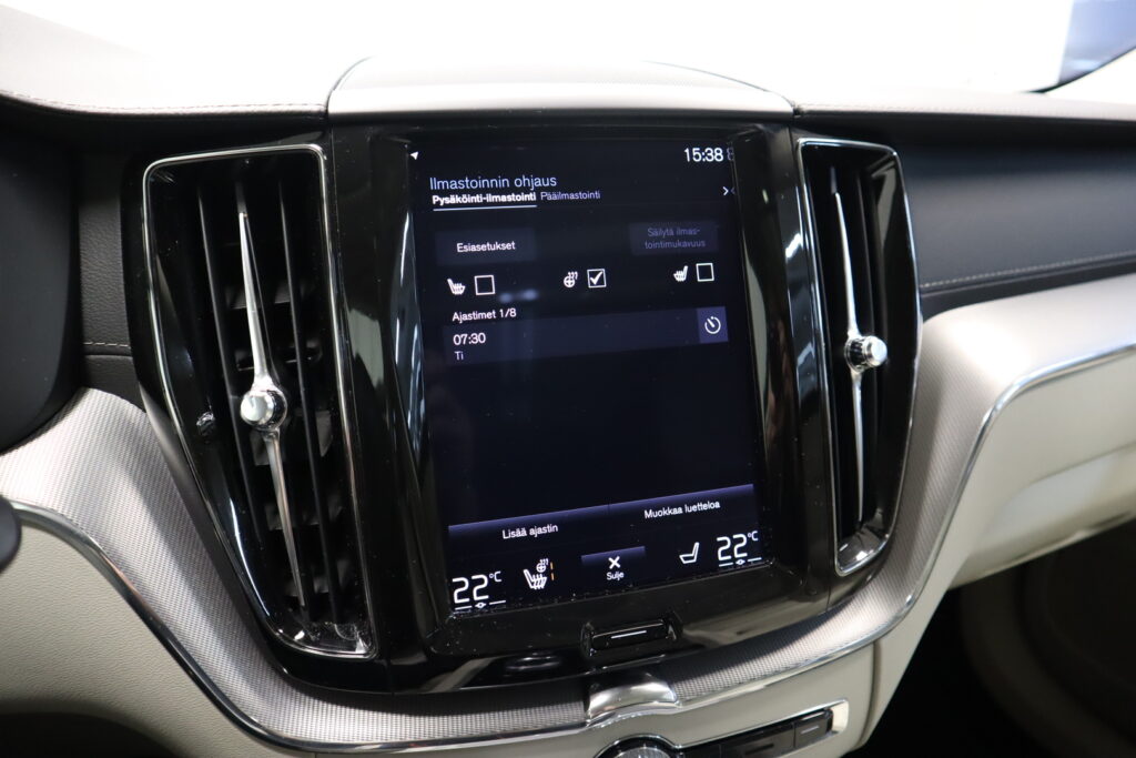 Volvo XC60, image 18