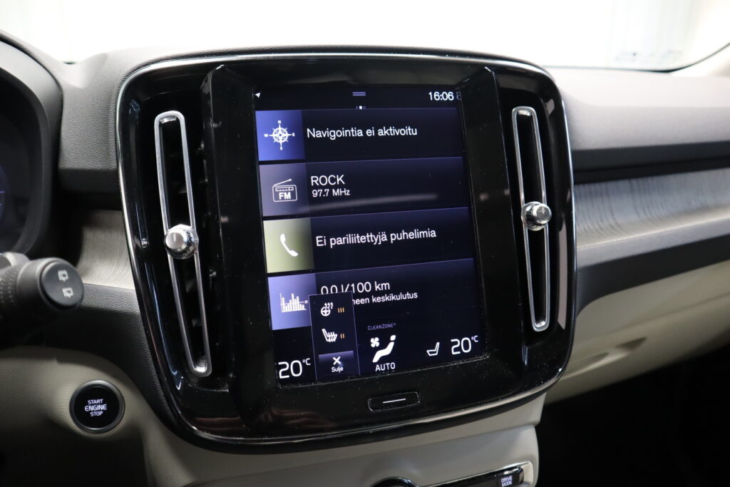 Volvo XC40, image 15