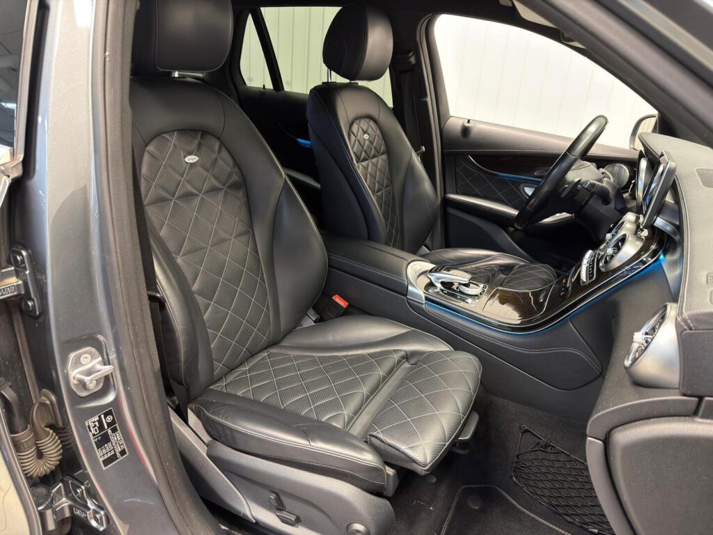 Mercedes-Benz GLC, image 10