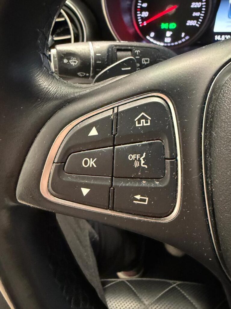 Mercedes-Benz GLC, image 14