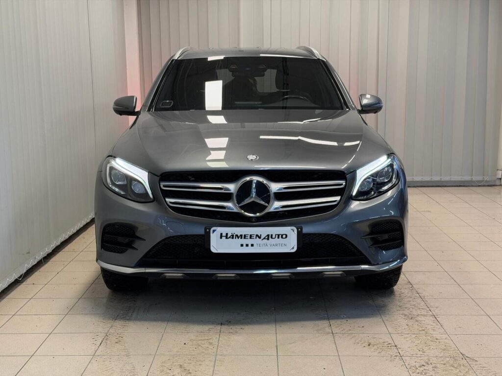 Mercedes-Benz GLC, image 2