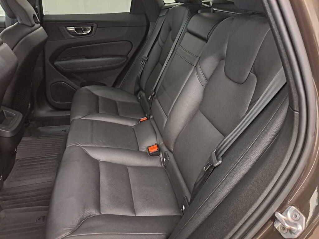 Volvo XC60, image 11