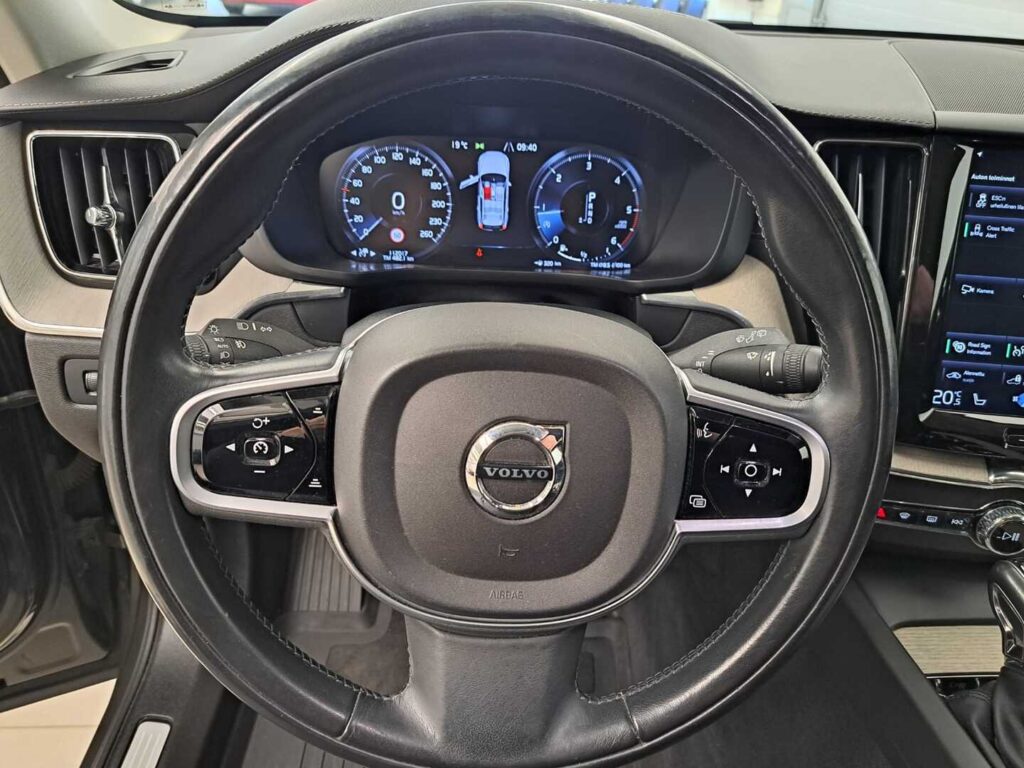 Volvo XC60, image 14