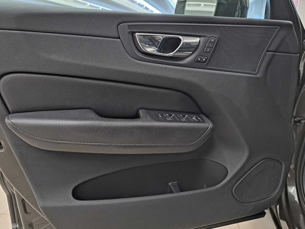 Volvo XC60, image 20