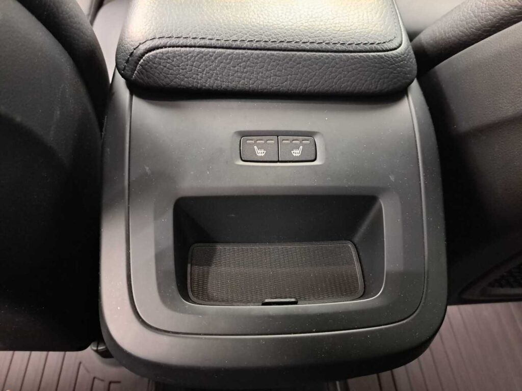 Volvo XC60, image 23