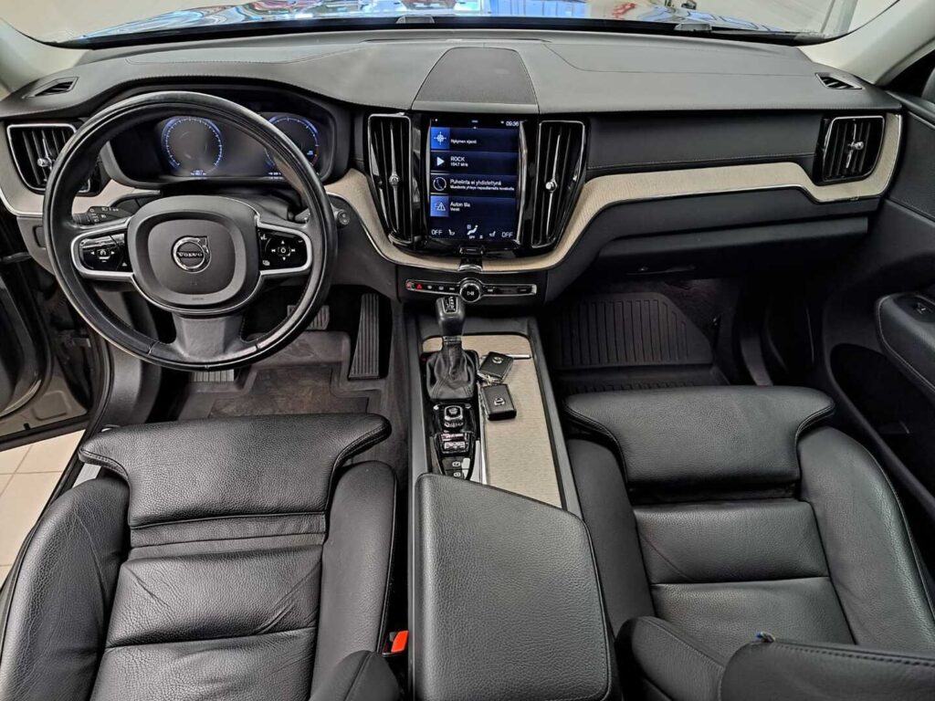 Volvo XC60, image 7