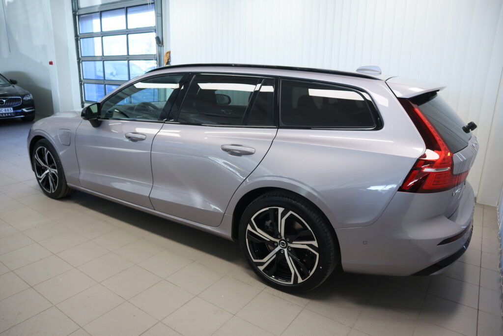 Volvo V60, image 3