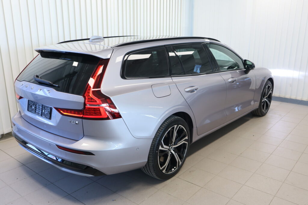 Volvo V60, image 5