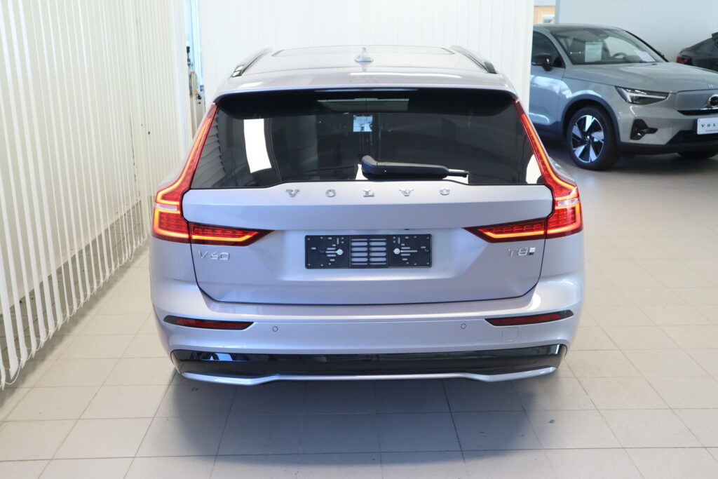 Volvo V60, image 8