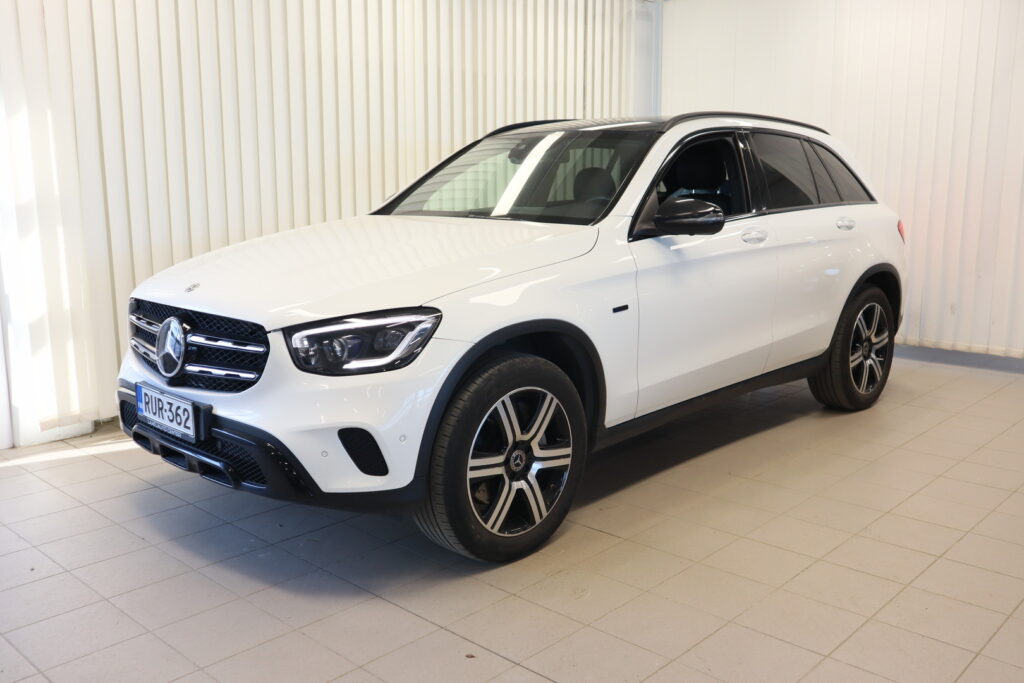 Mercedes-Benz GLC, image 1