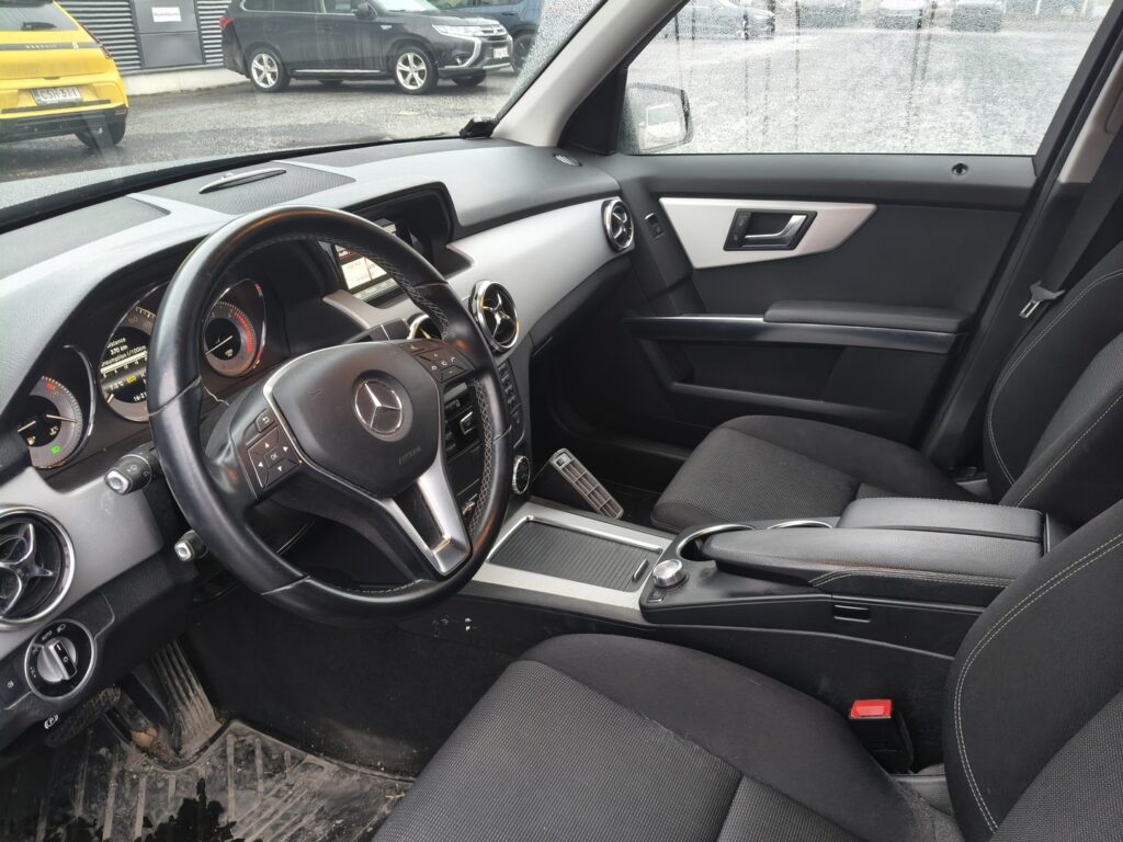 Mercedes-Benz GLK, image 2