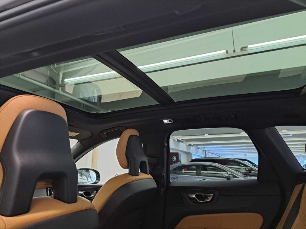 Volvo XC60, image 13