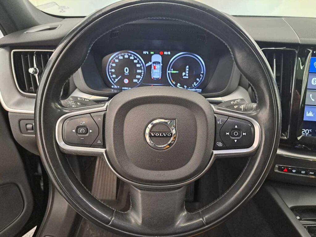 Volvo XC60, image 17