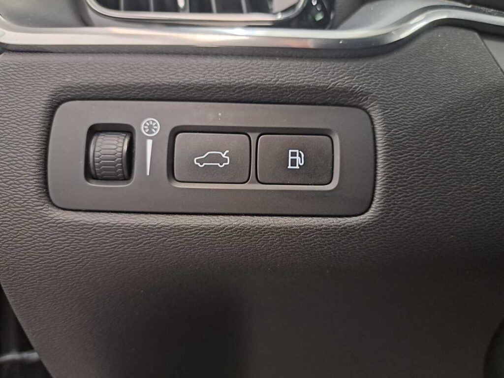 Volvo XC60, image 21